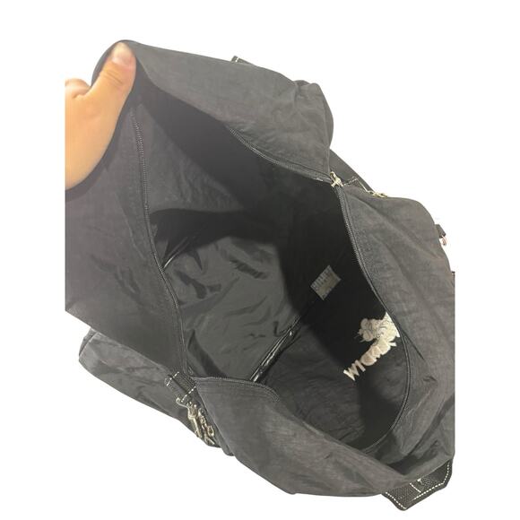 Disney Mickey Mouse Unlimited Vintage 90s Black Duffle Bag Plush Keychain NEW - Picture 6 of 11